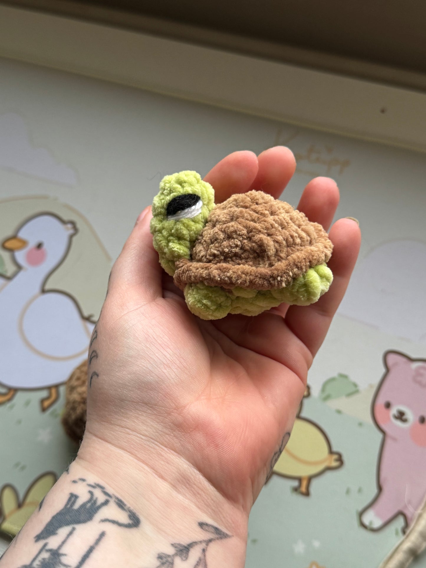 Mini turtle plushie