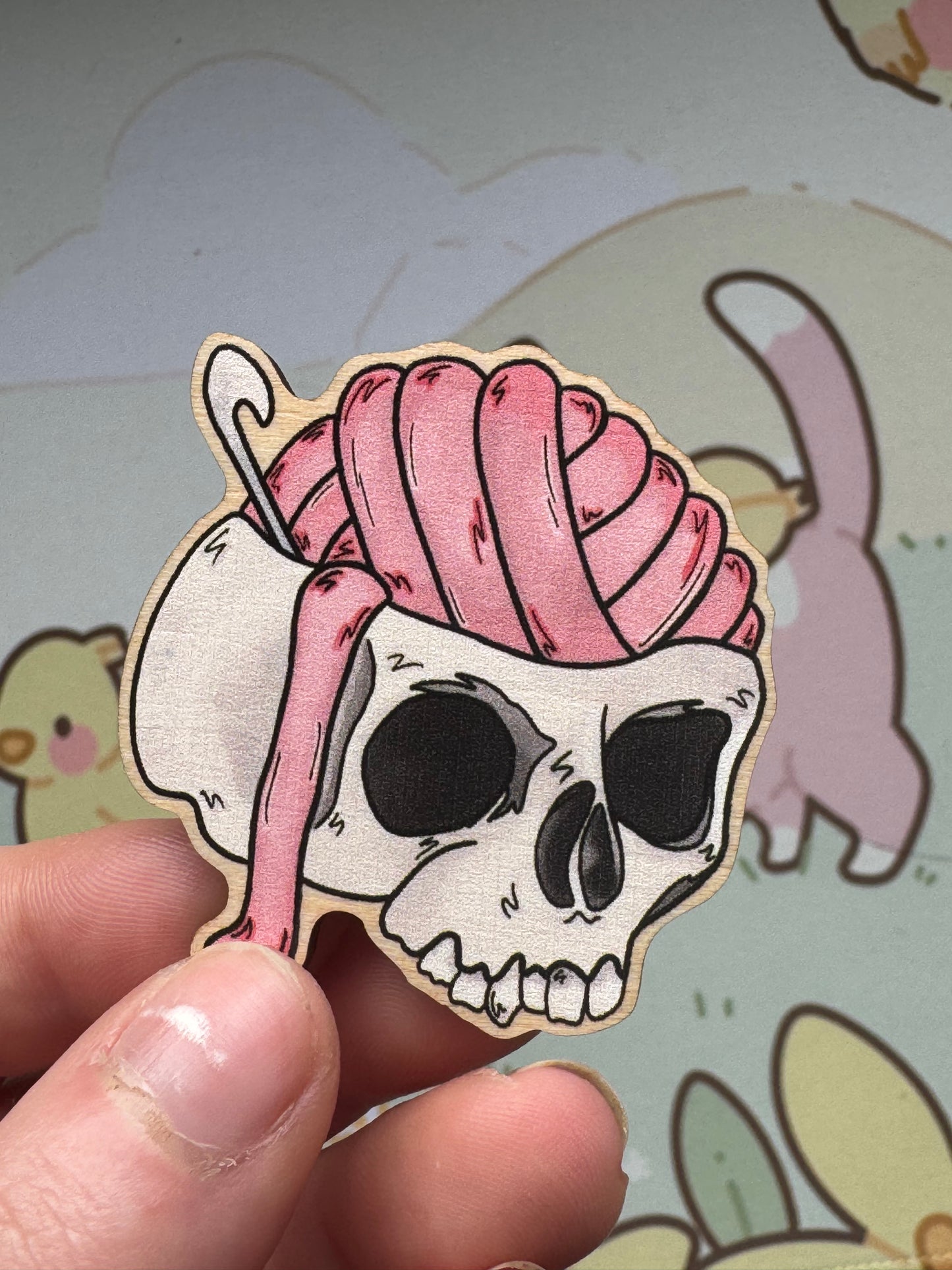 Skull wooden pin