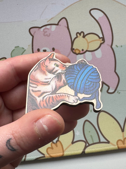 Cat wooden pin