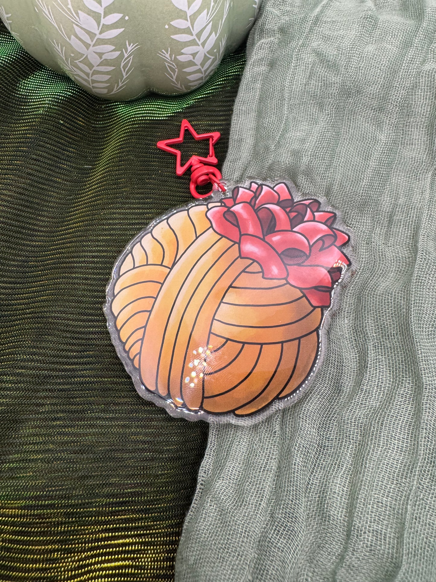 Gold yarn ball keyring