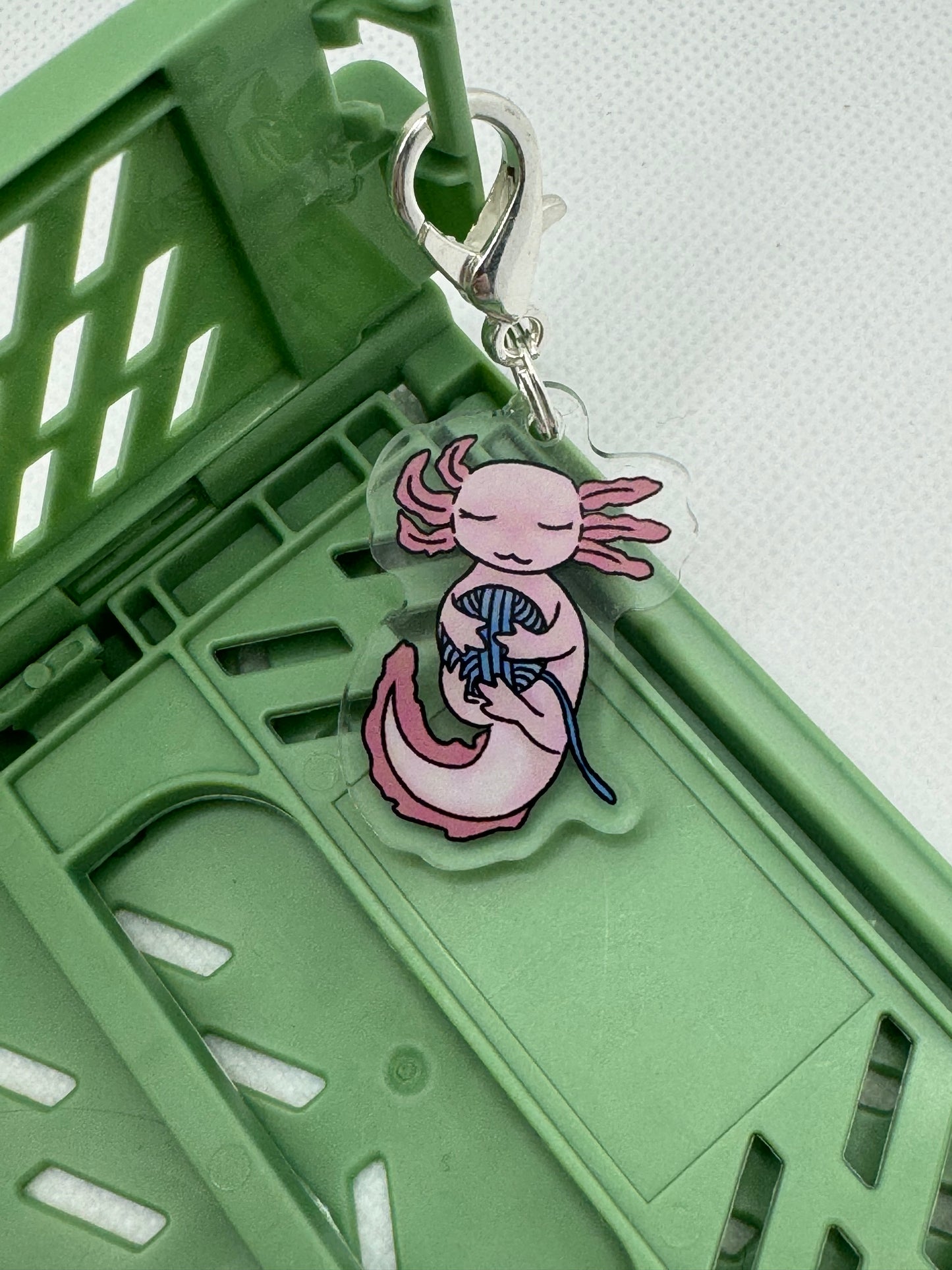 Axolotl stitch marker