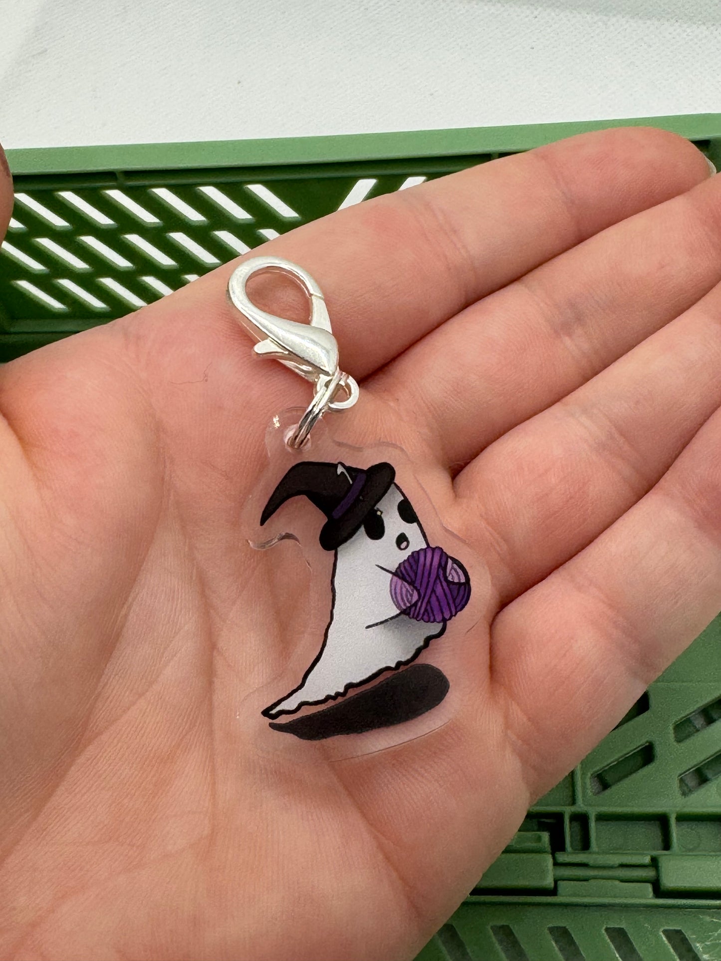 Ghost stitch marker