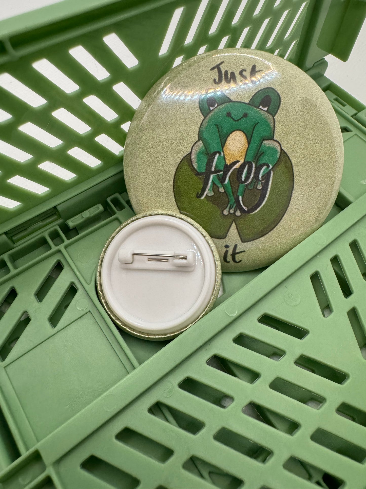 Frog it button badge