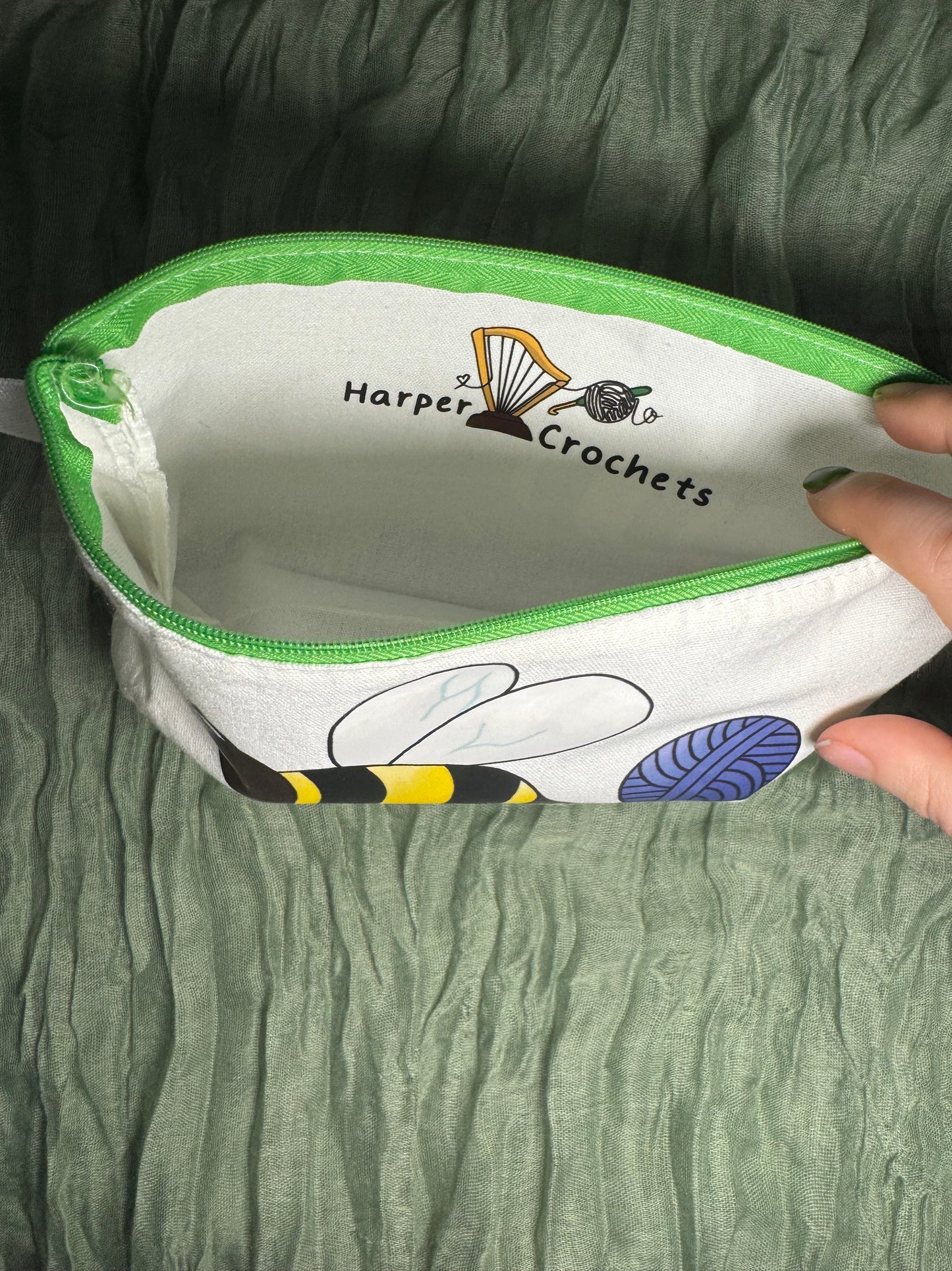 Bee hook case