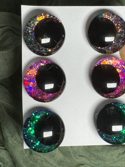 Chameleon glitter safety eyes