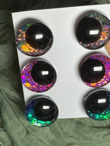 Chameleon glitter safety eyes