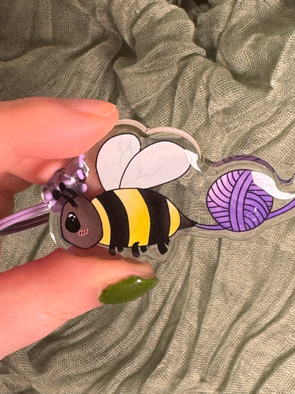 Bee keyring