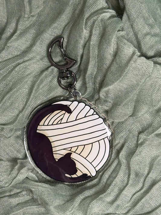 Cat moon keyring