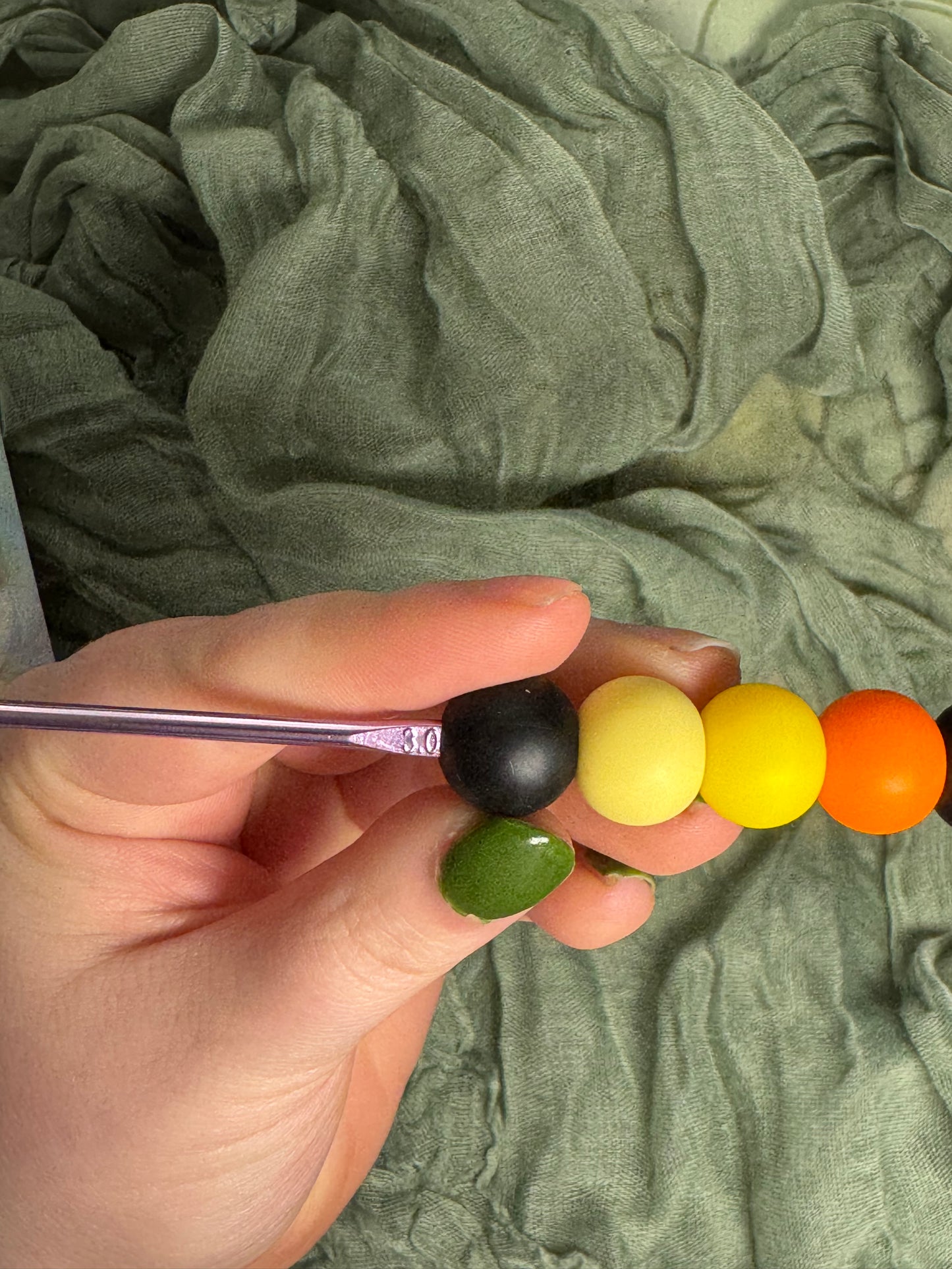 Sam 3mm beaded crochet hook
