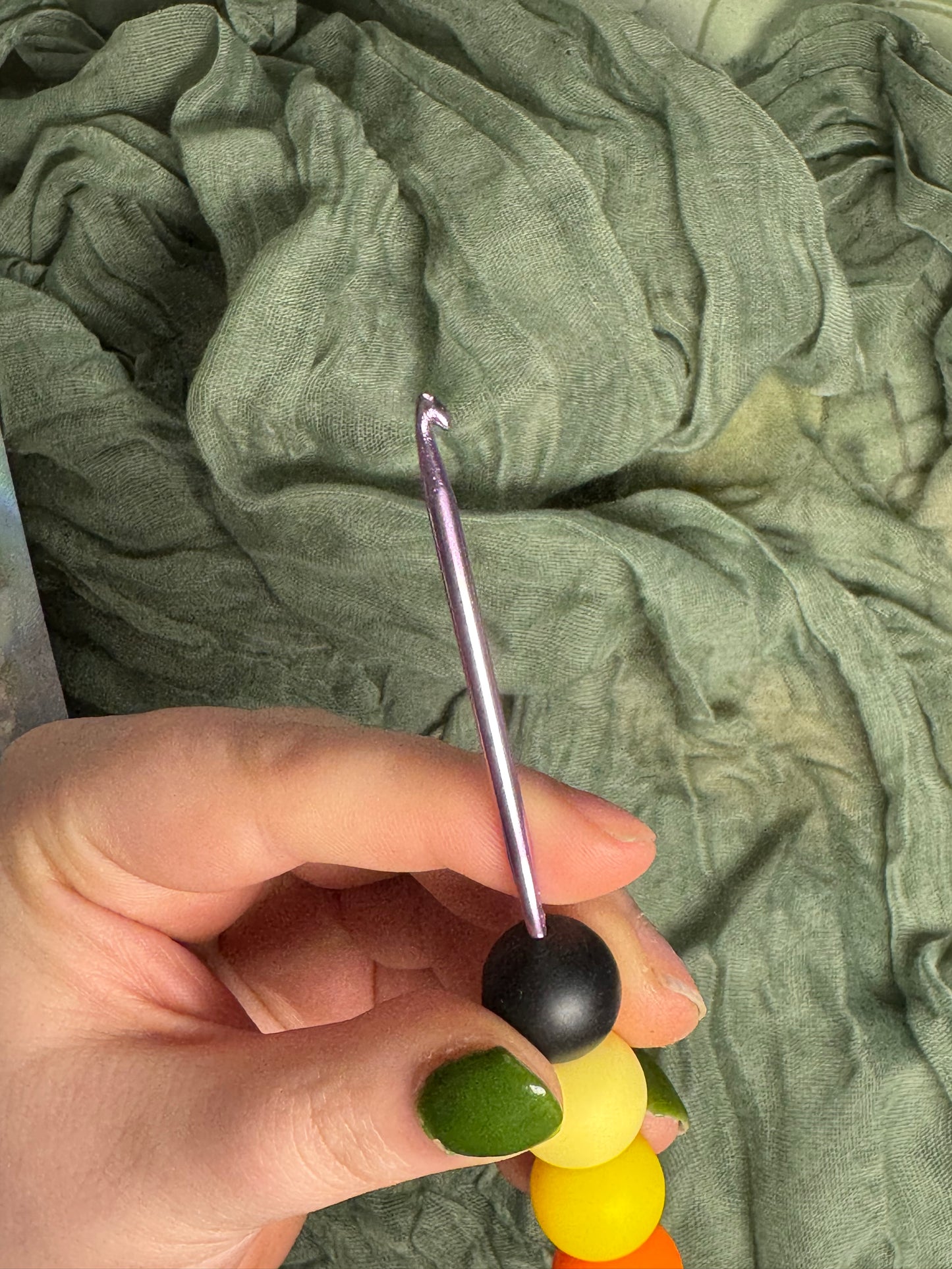 Sam 3mm beaded crochet hook