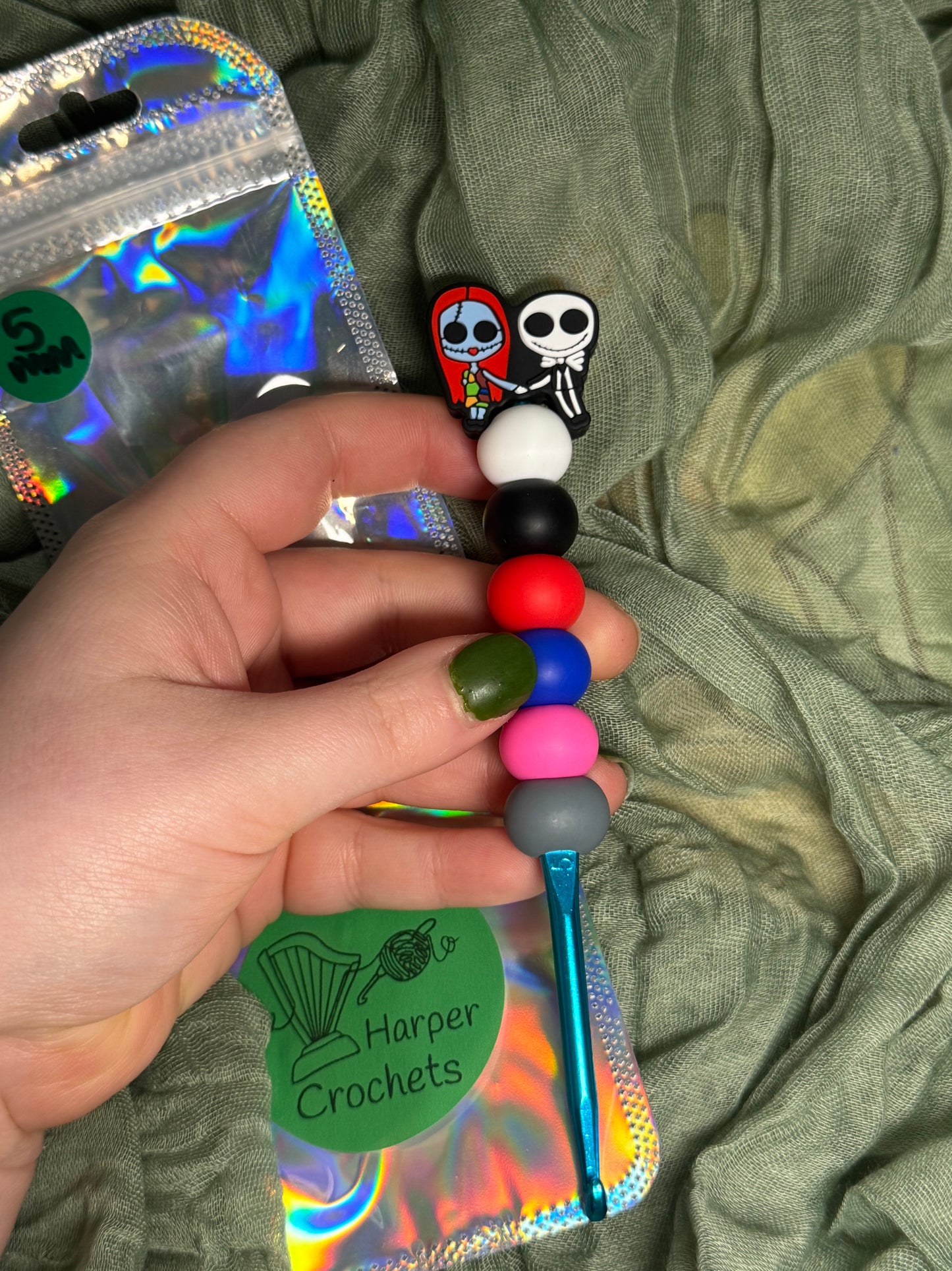 Jack & Sally 5mm beaded crochet hook