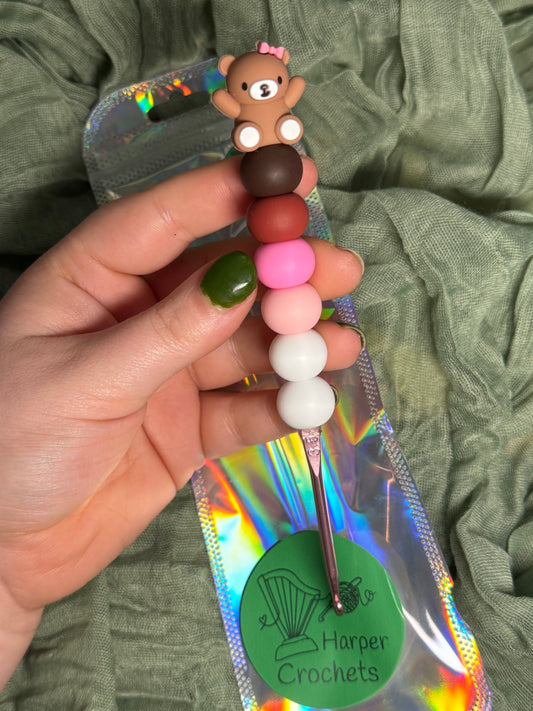 Teddy bear 3.5mm beaded crochet hook