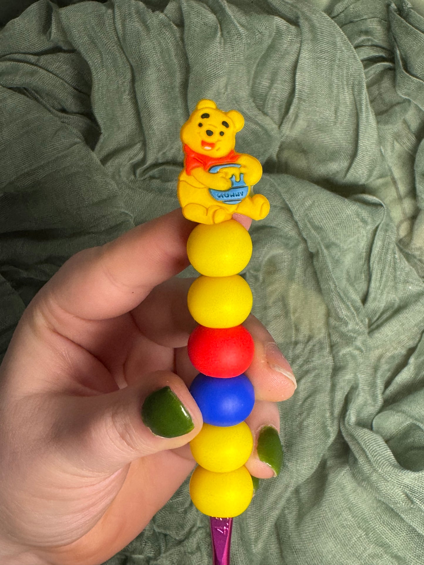 Pooh bear 4.5mm beaded crochet hook
