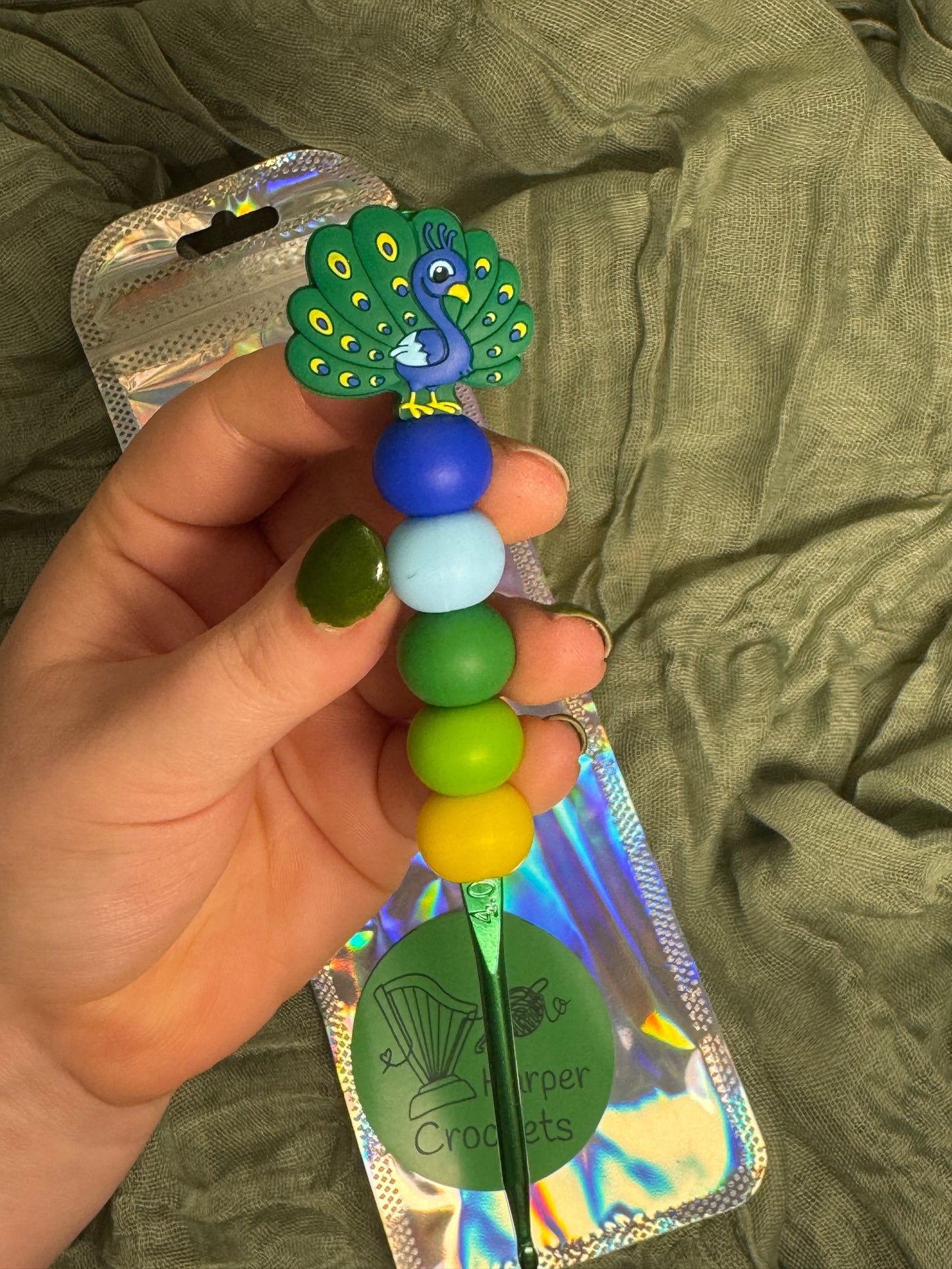 Peacock 4mm beaded crochet hook