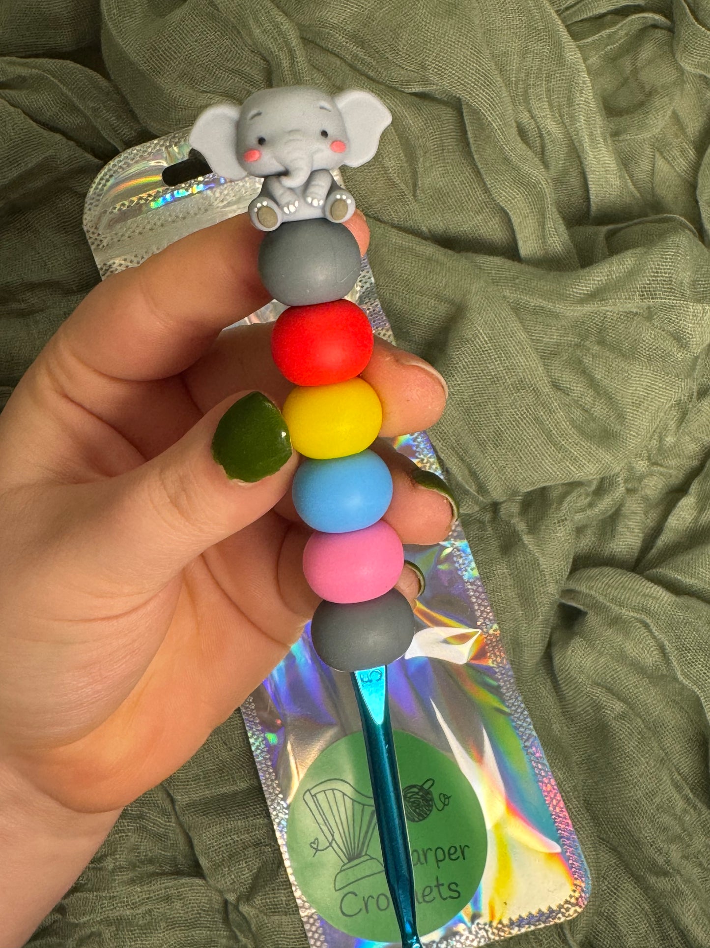 Elephant 5mm beaded crochet hook
