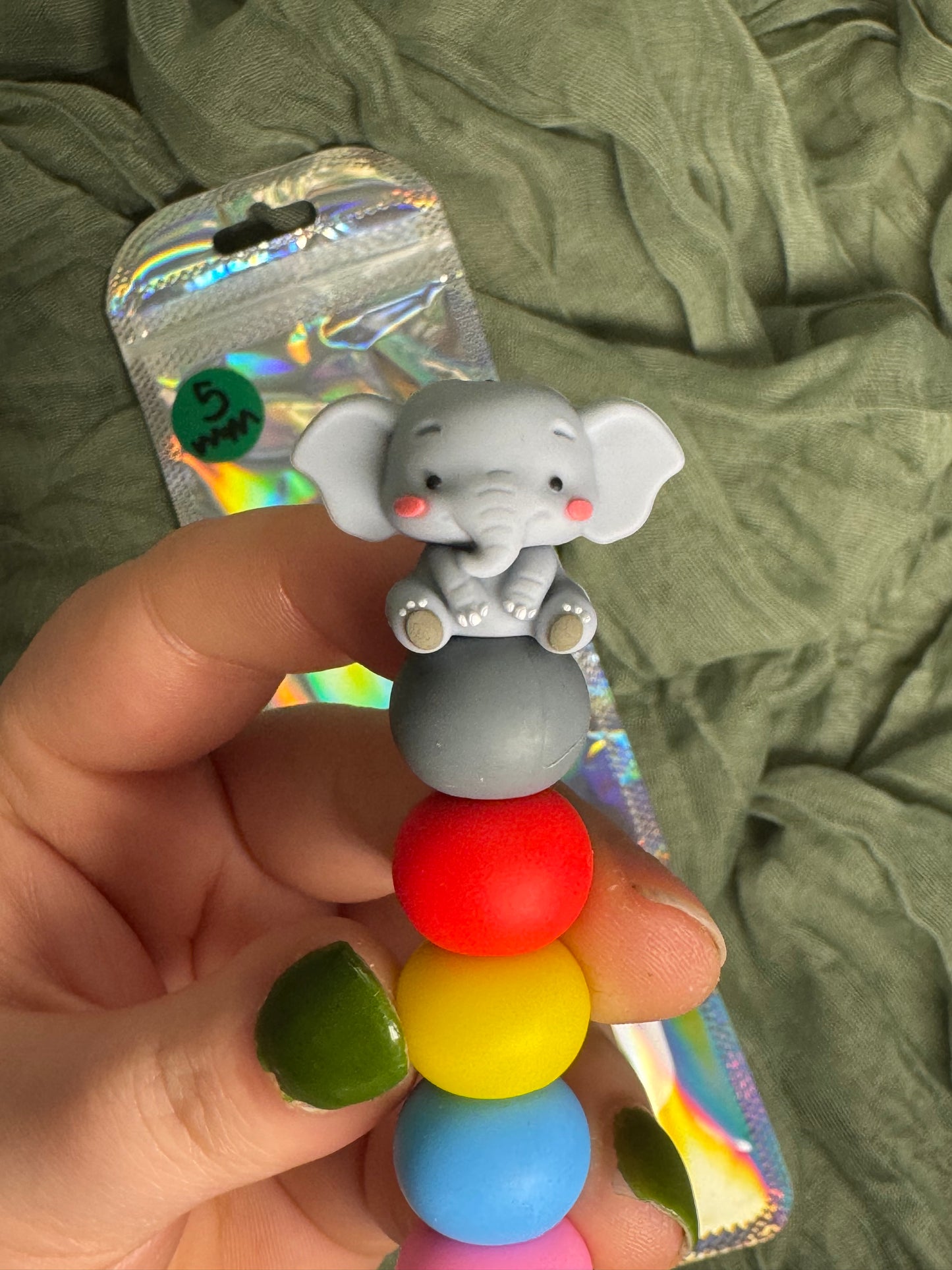 Elephant 5mm beaded crochet hook