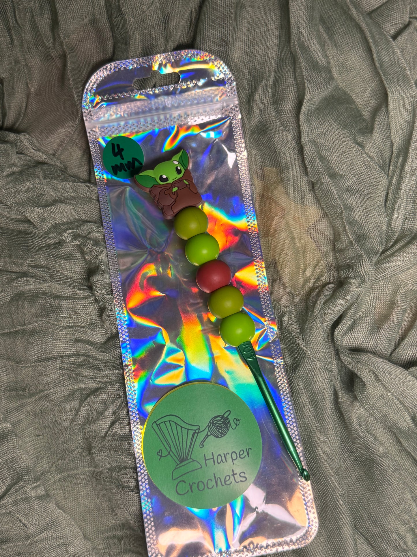 Grogu Yoda 4mm beaded crochet hook