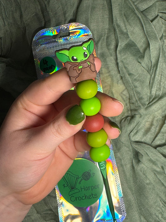 Grogu Yoda 4mm beaded crochet hook
