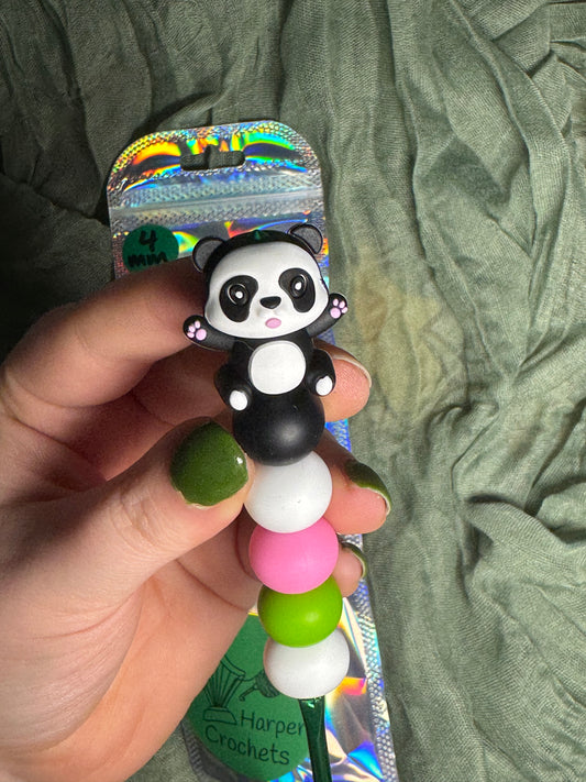 Panda 4mm beaded crochet hook