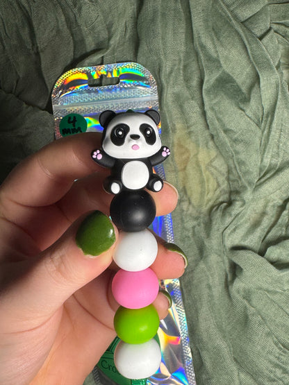 Panda 4mm beaded crochet hook