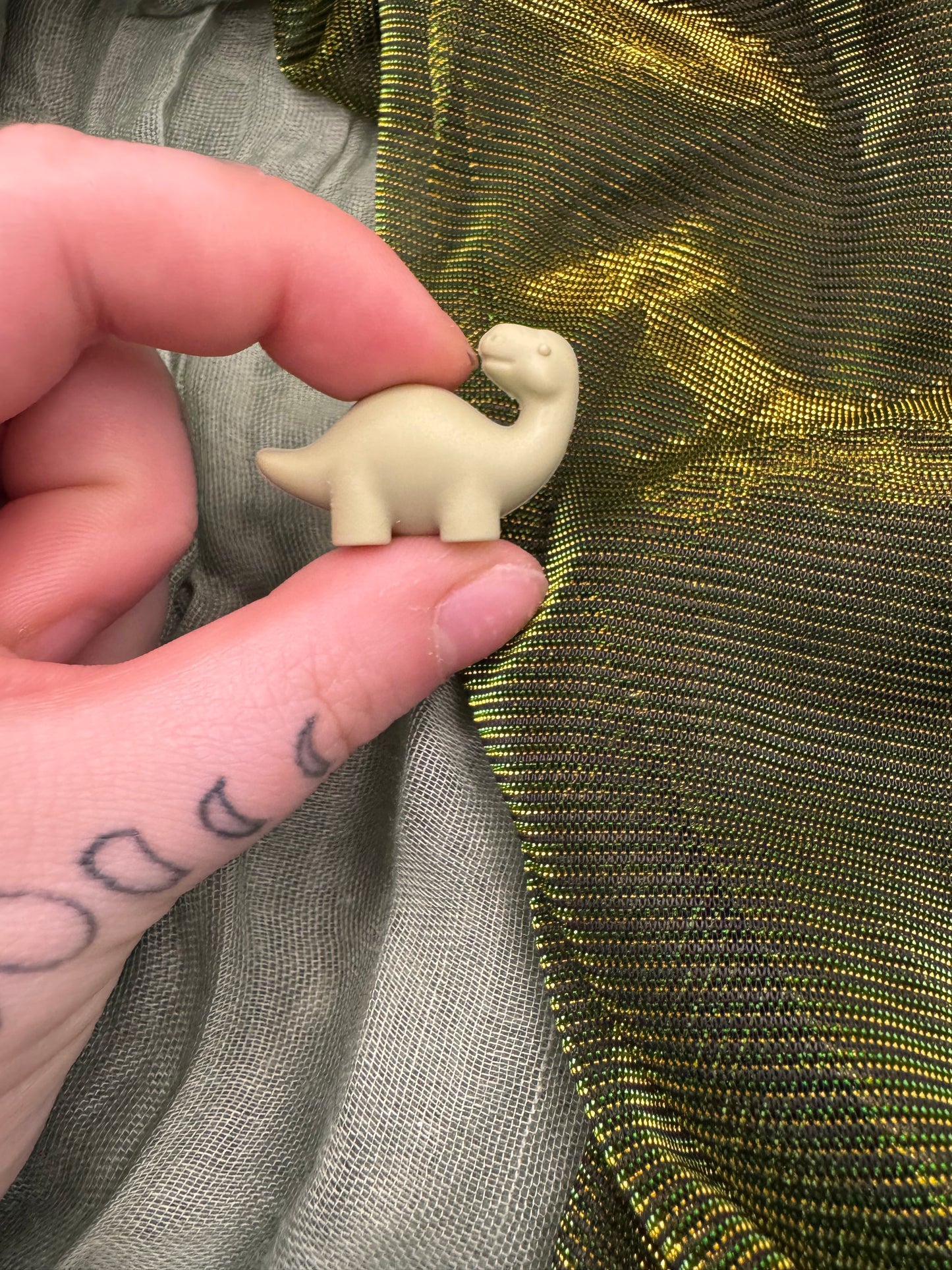 Dinosaur brontosaurus 3D crochet hook