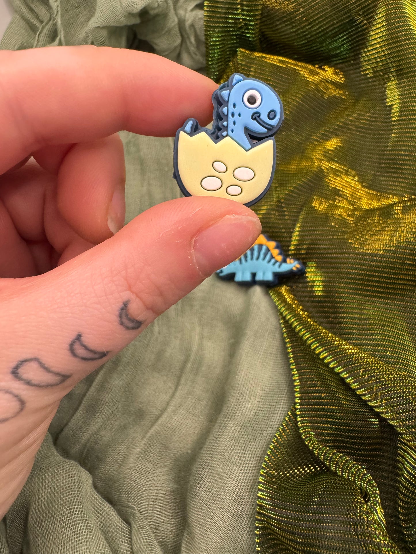 Dinosaur crochet hook
