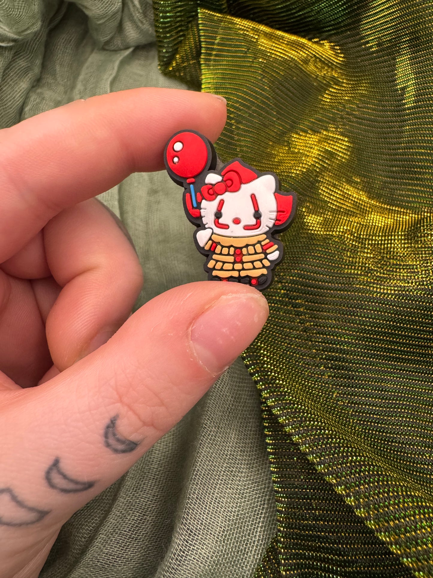 Clown costume kitty crochet hook