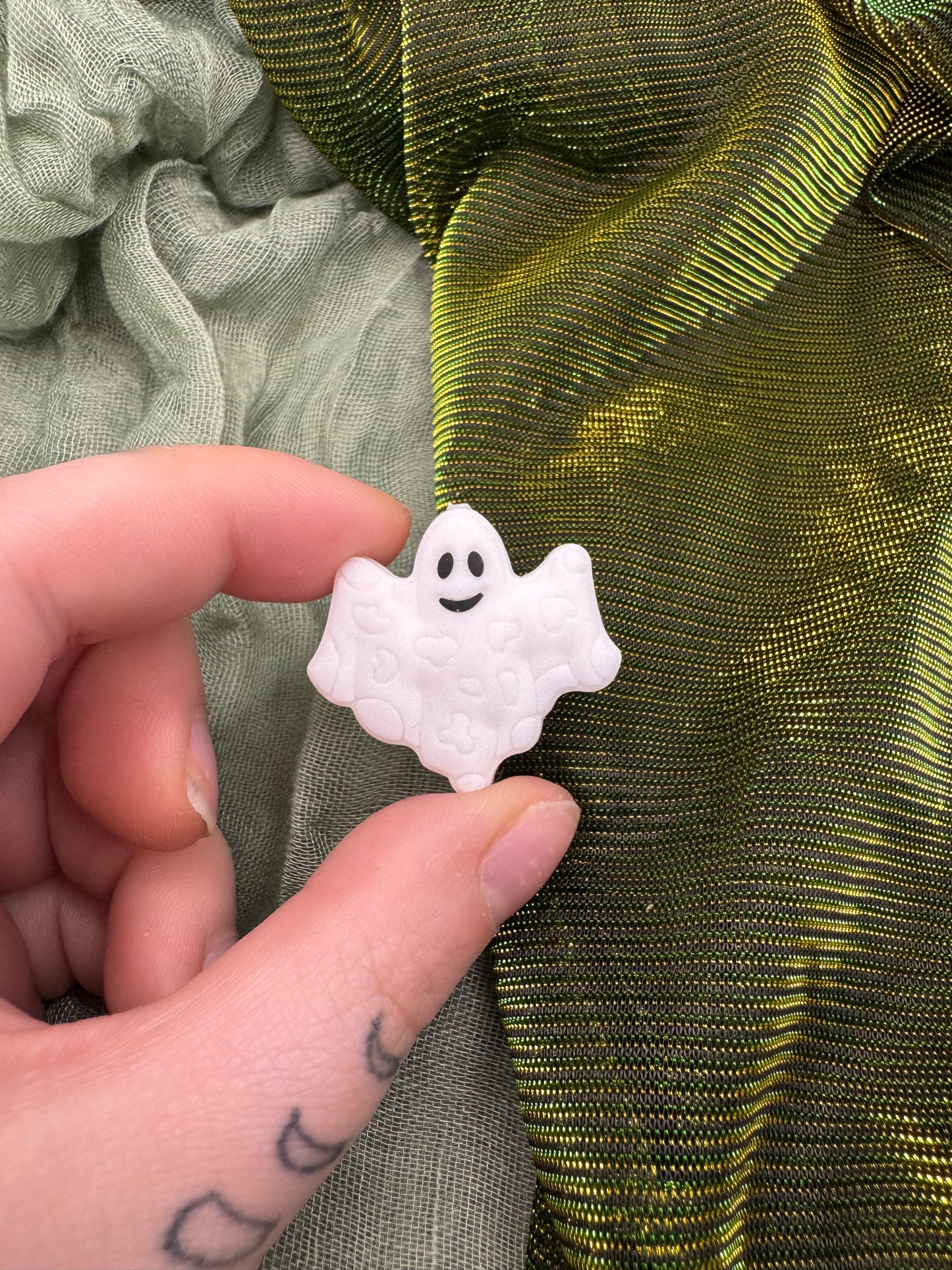 Ghost crochet hook