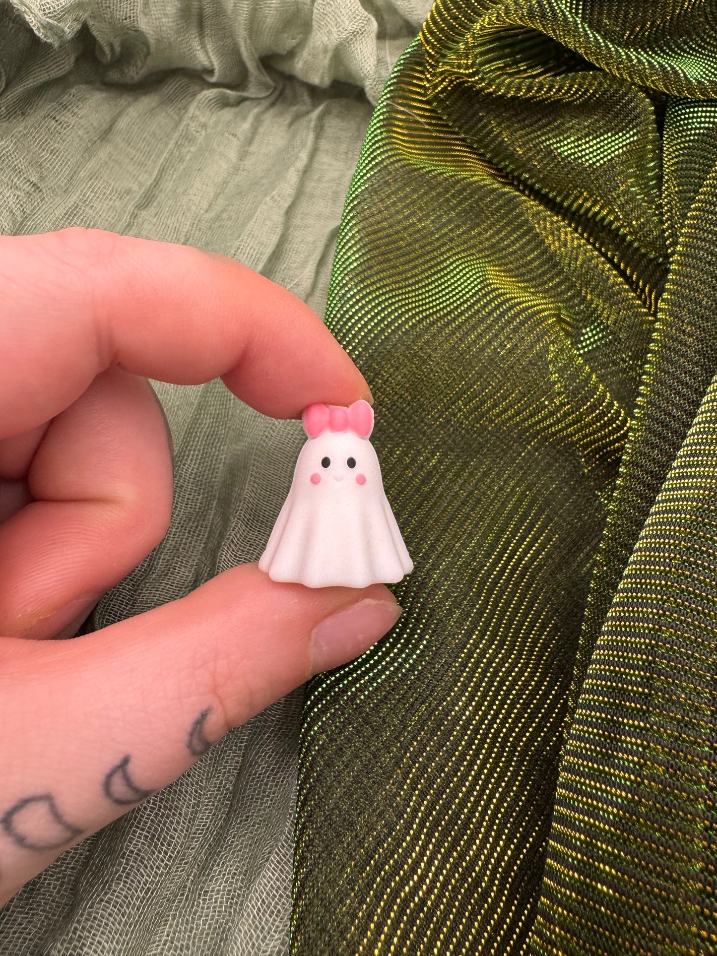 3D ghosts crochet hook