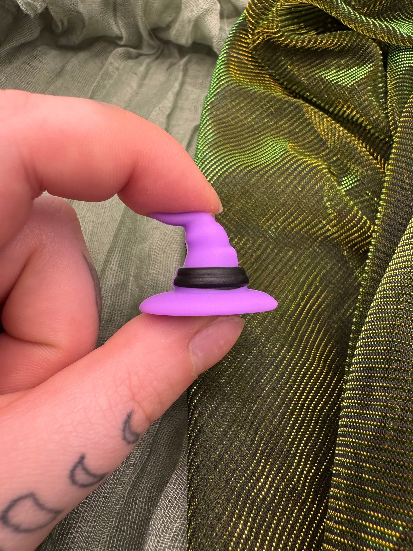 Witch hat 3D crochet hook