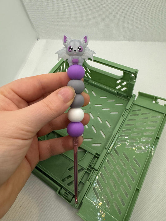 Bat 3.5mm beaded crochet hook