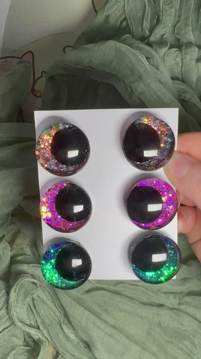 Chameleon glitter safety eyes