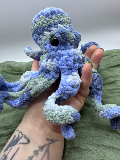 Octopus plushie pre-made