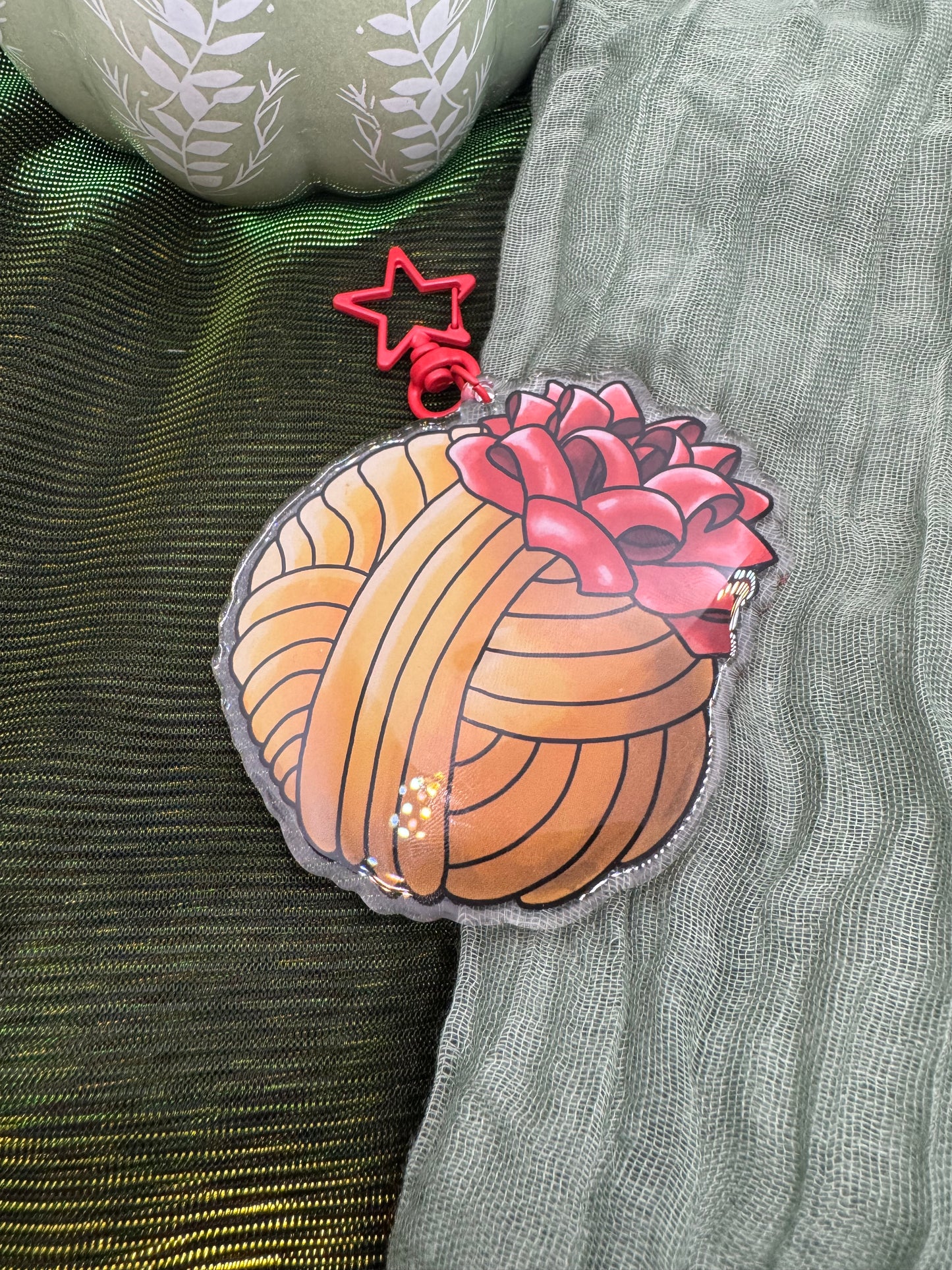 Gold yarn ball keyring