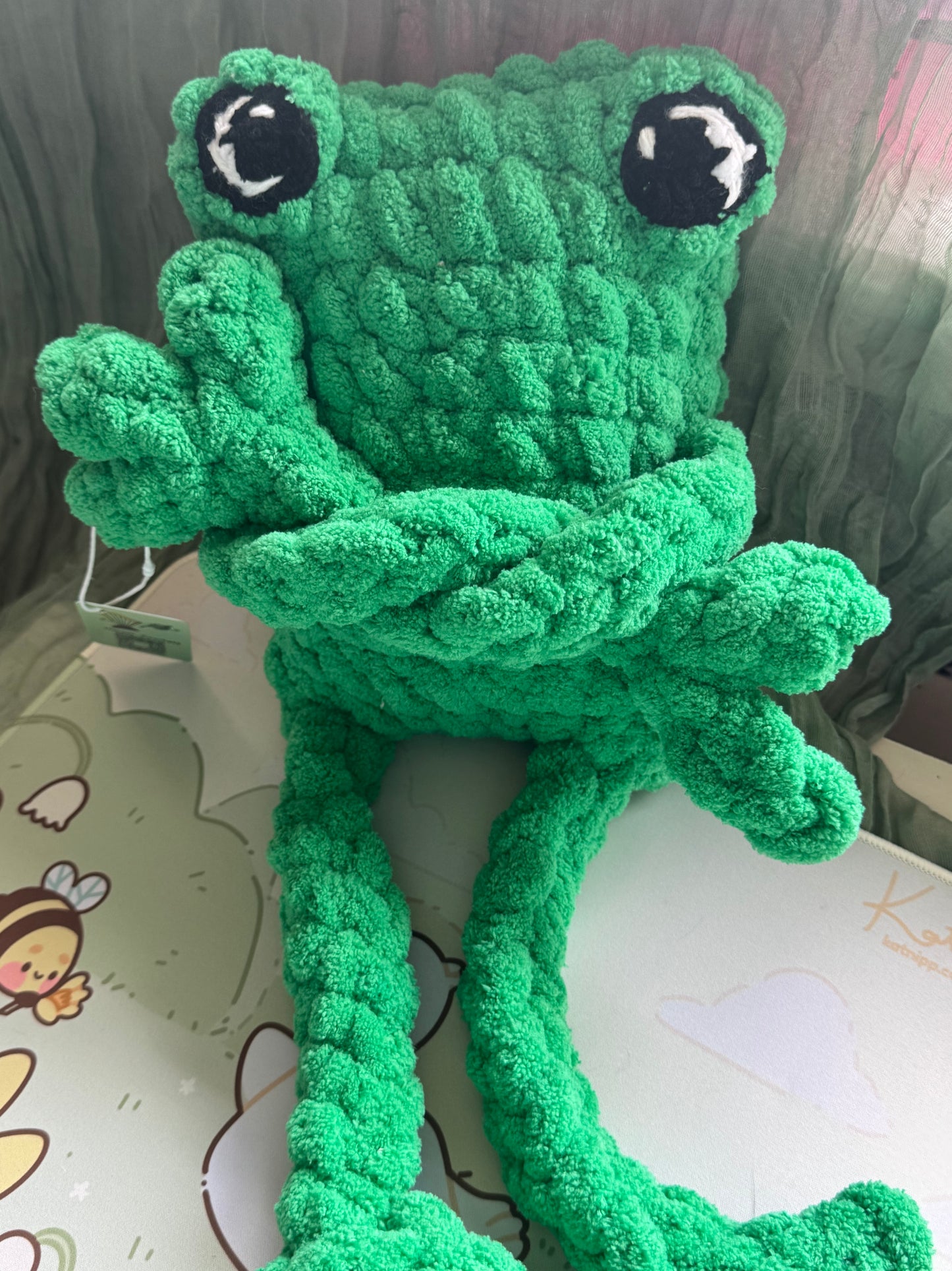 Jumbo leggy frog pre-made