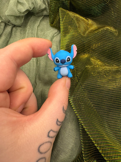 Blue alien 3D crochet hook