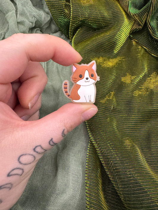 Ginger and white tabby cat GLOW IN THE DARK crochet hook