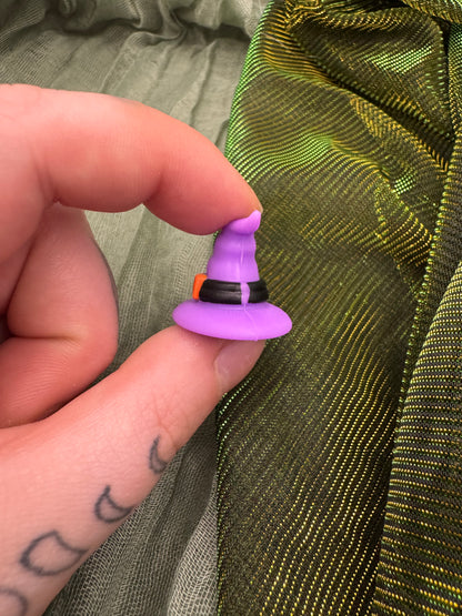 Witch hat 3D crochet hook